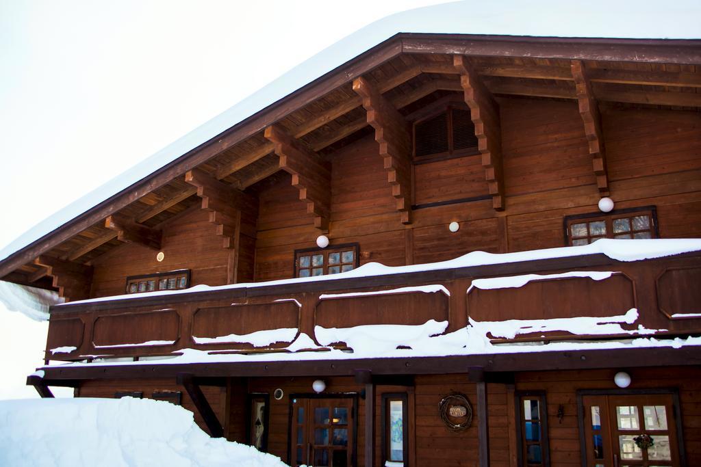 Snowball Chalet at Madarao Mountain Hotel Iiyama Bagian luar foto